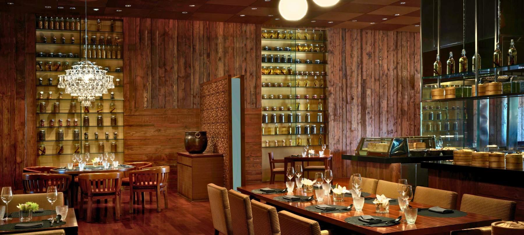 Li Jiang at The Ritz-Carlton, Abu Dhabi Grand Canal, offering reimagined Asian cuisine in a MICHELIN Guide restaurant